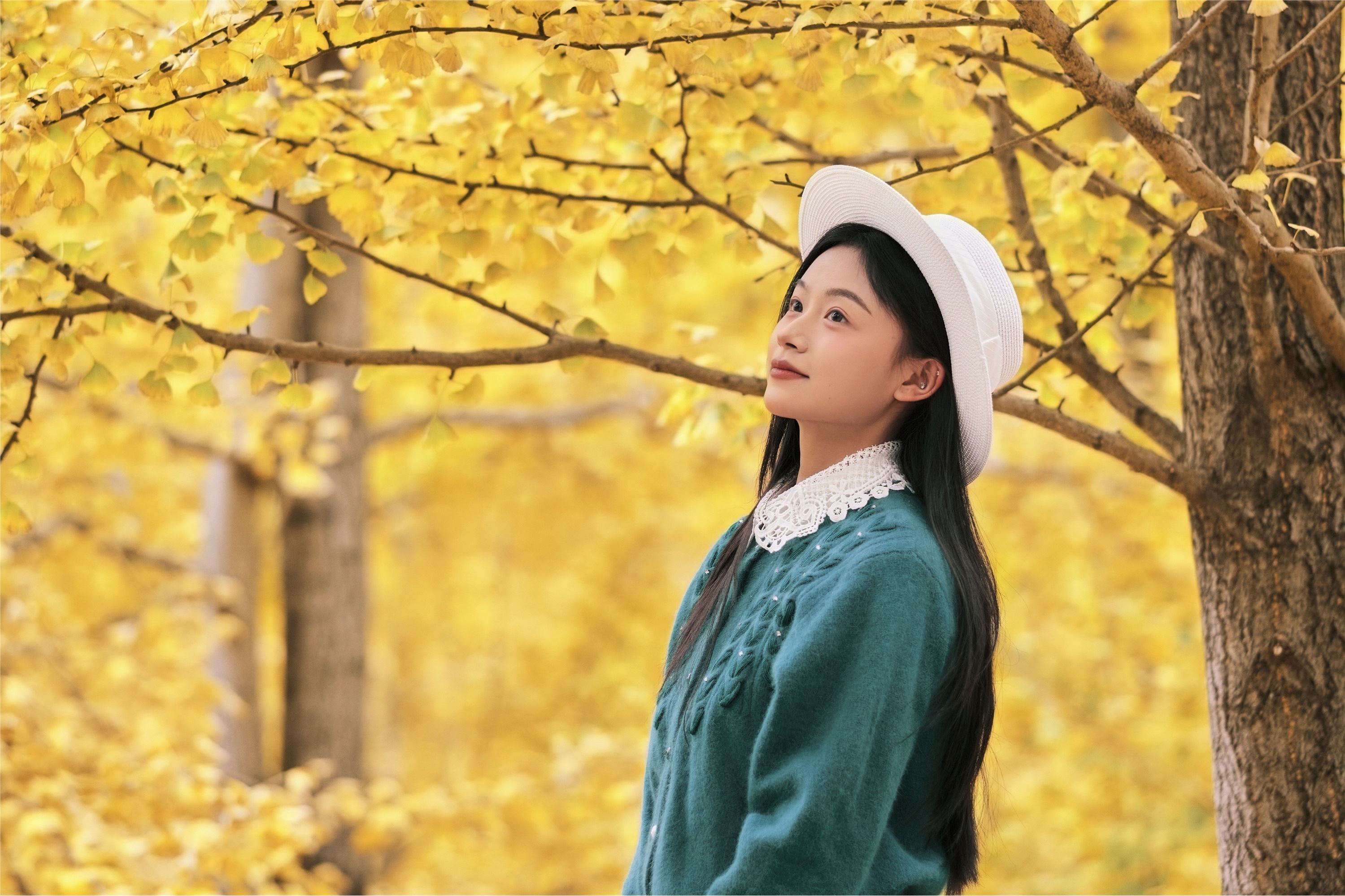 YITUYU艺图语 2025.01.25 复古银杏 小番茄